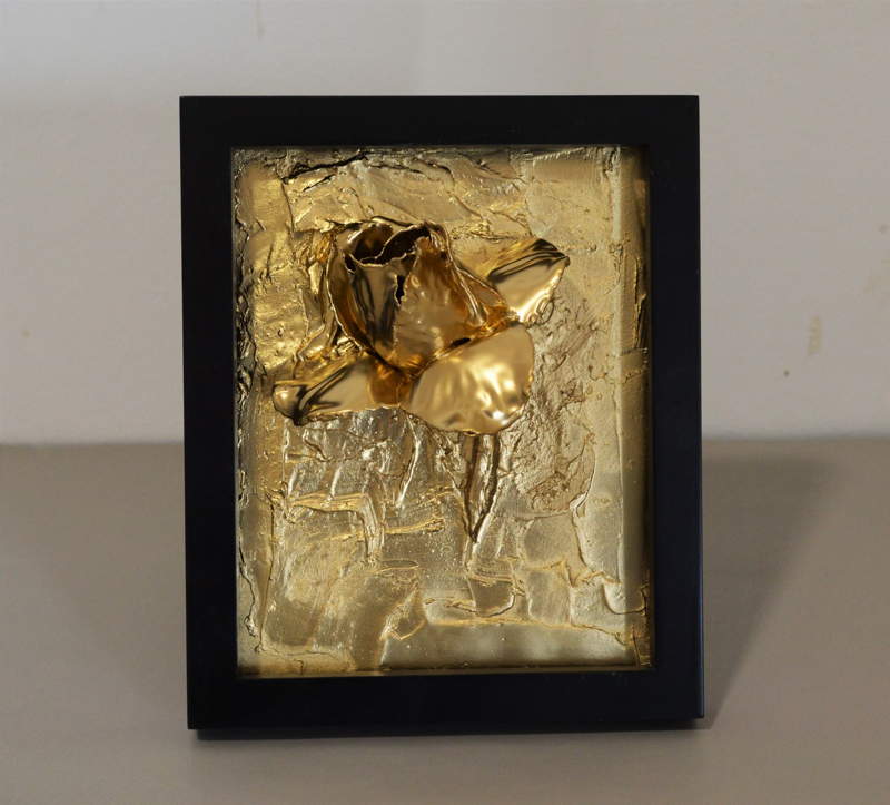 Urna cuadro oro